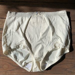 vintage granny panties - Gem